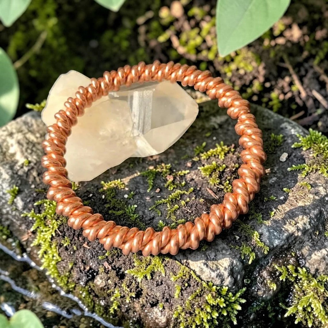 Vòng tay đồng nguyên chất abusta.viking xoắn ốc, công cụ năng lượng hình học thiêng liêng, chế tác thủ công tại Việt Nam.