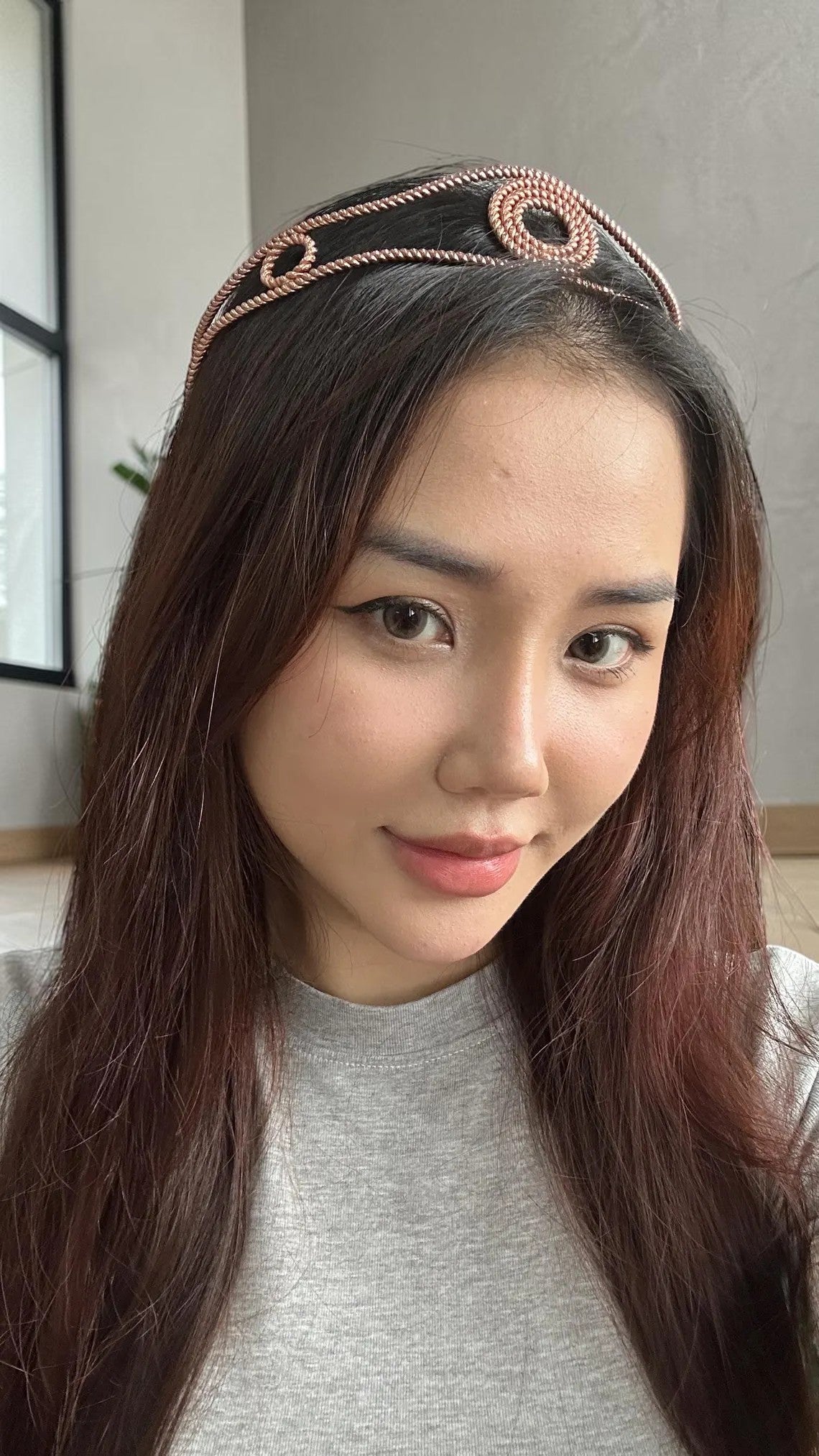 Vòng năng lượng chữa lành đầu 528Hz bằng đồng nguyên chất, chế tác thủ công bởi abusta.viking, thiết kế hình học thiêng liêng.
