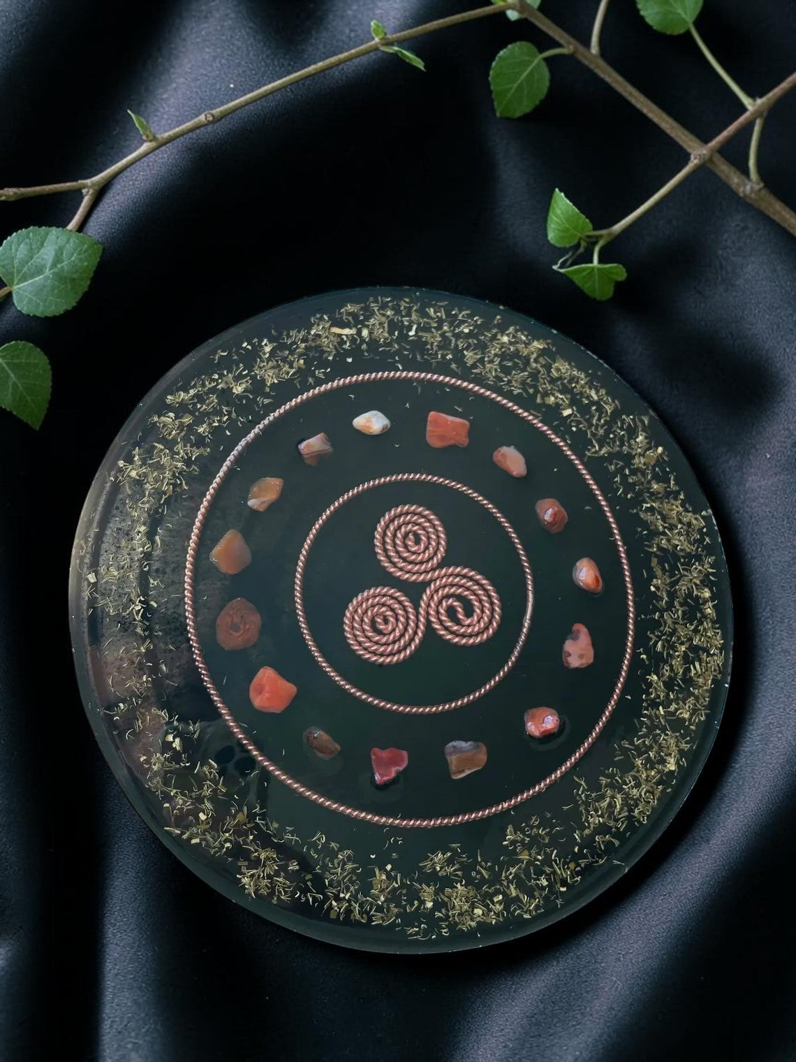 abusta.viking Vòng năng lượng Hoa Văn Cuộc Sống, làm từ đồng nguyên chất, có đá carnelian và thảo mộc.