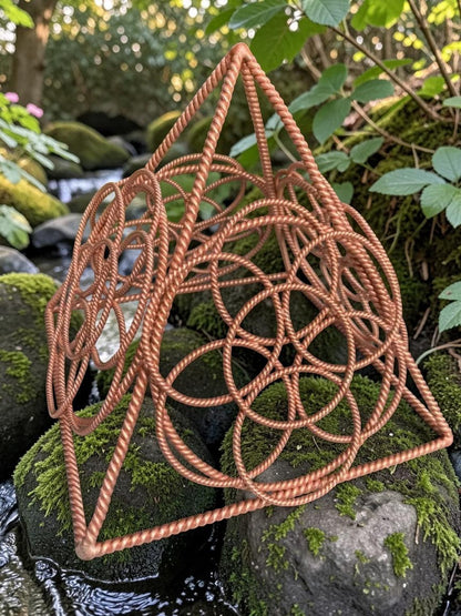 abusta.viking Trinity Powerful Tensor Cuff Copper - Sacred geometry energy tool, pure copper, handcrafted in Vietnam.
