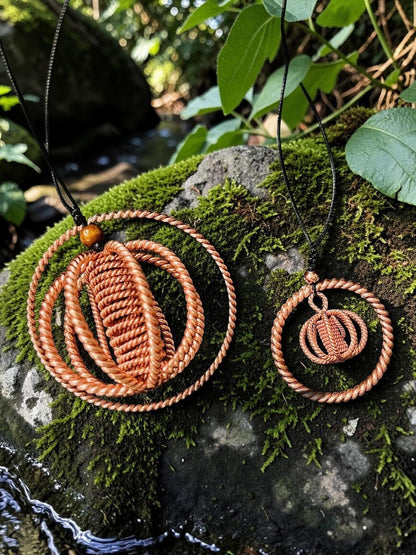 Vòng cổ orgonite bằng đồng nguyên chất thủ công của abusta.viking, thiết kế hình học thiêng liêng, bảo vệ khỏi EMF, cân bằng luân xa.