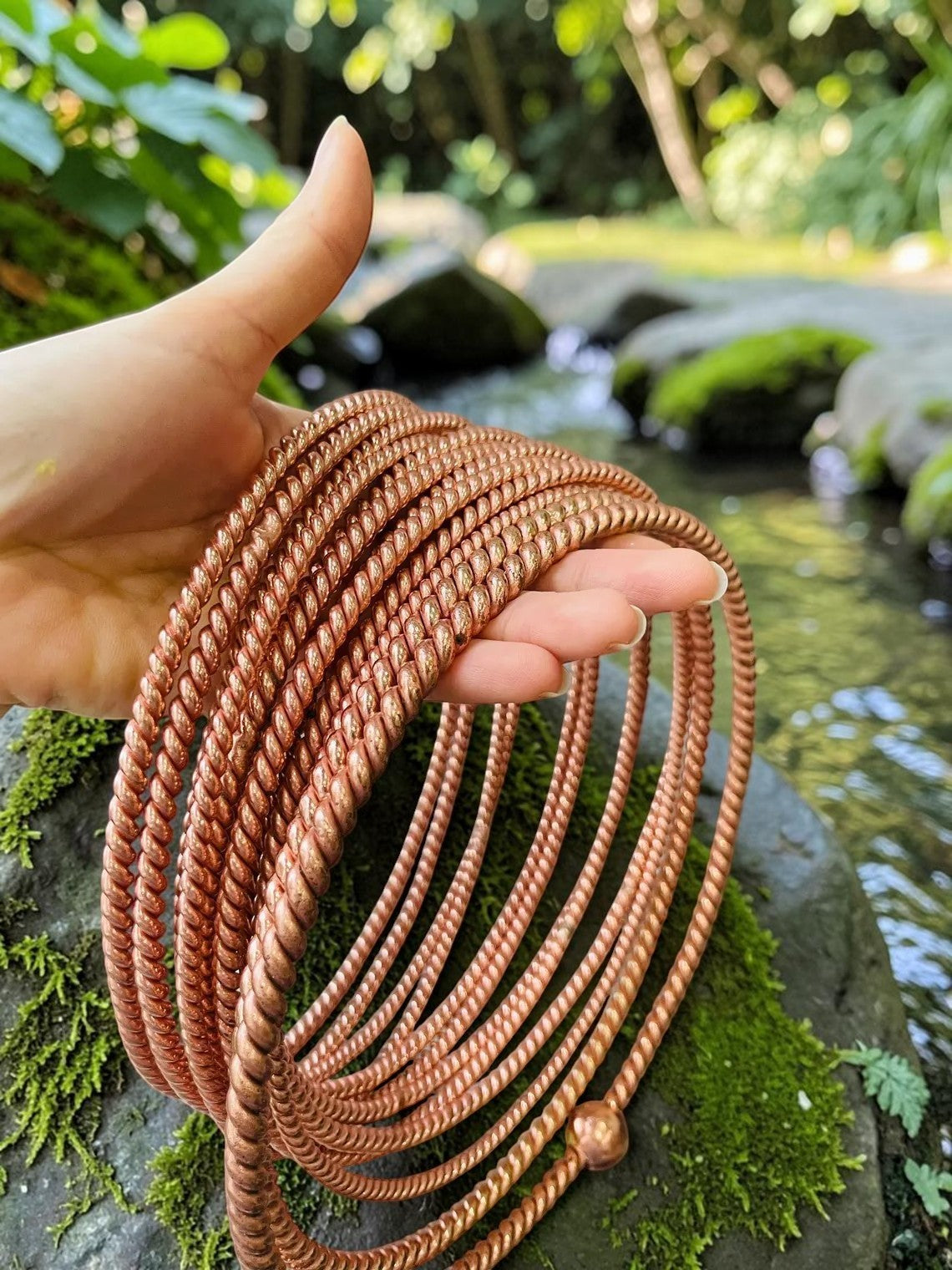 abusta.viking - Vòng cổ đồng nguyên chất xoắn, công cụ năng lượng hình học thiêng liêng, chế tác thủ công tinh xảo.